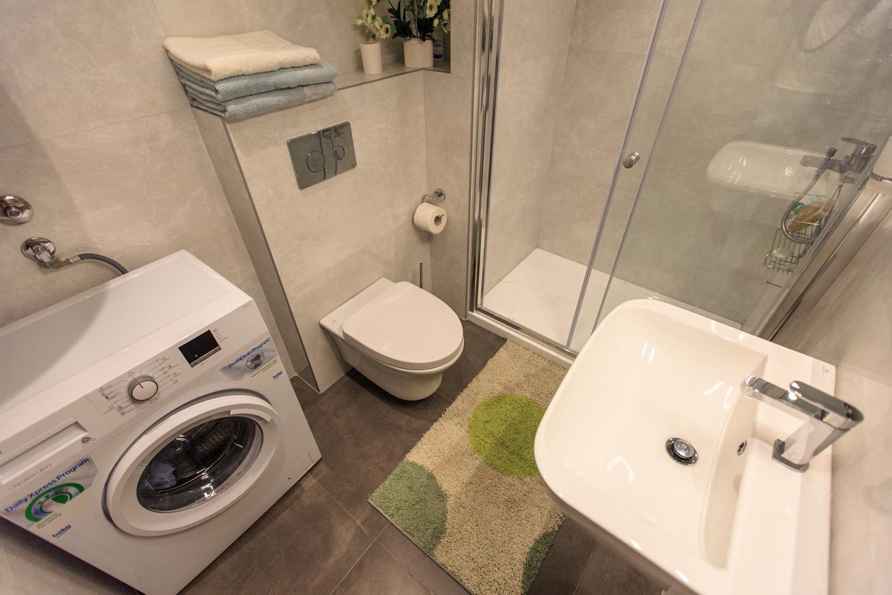 Miracle Apartment Будва Екстериор снимка